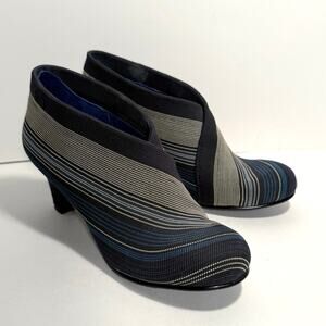 United Nude Bootie Size 39 The Fold Mid Heel Ankle Blue Black Cream Stripe